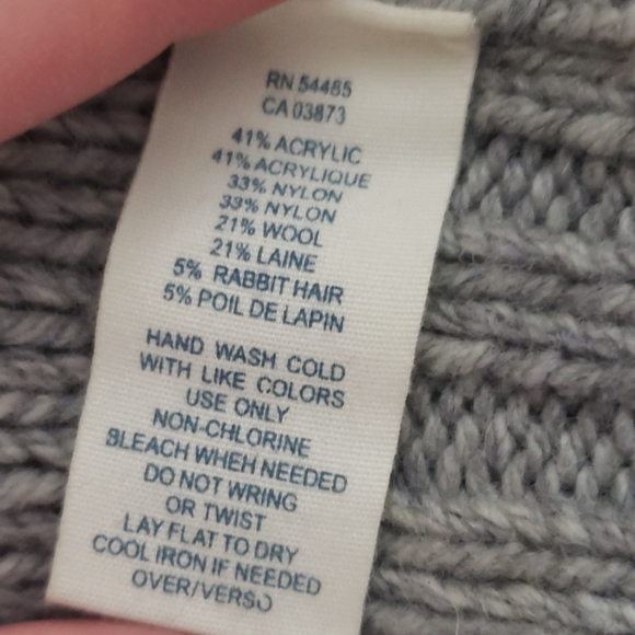 Womens size L sweater - Picture 5 of 5